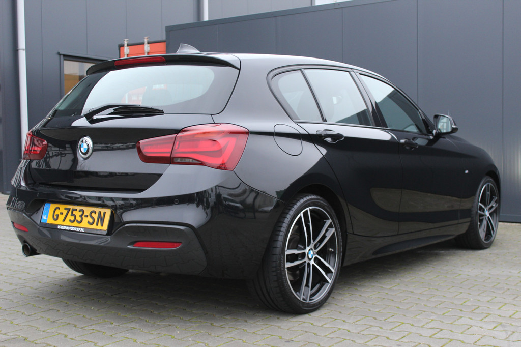 BMW 1-serie (G753SN) met abonnement