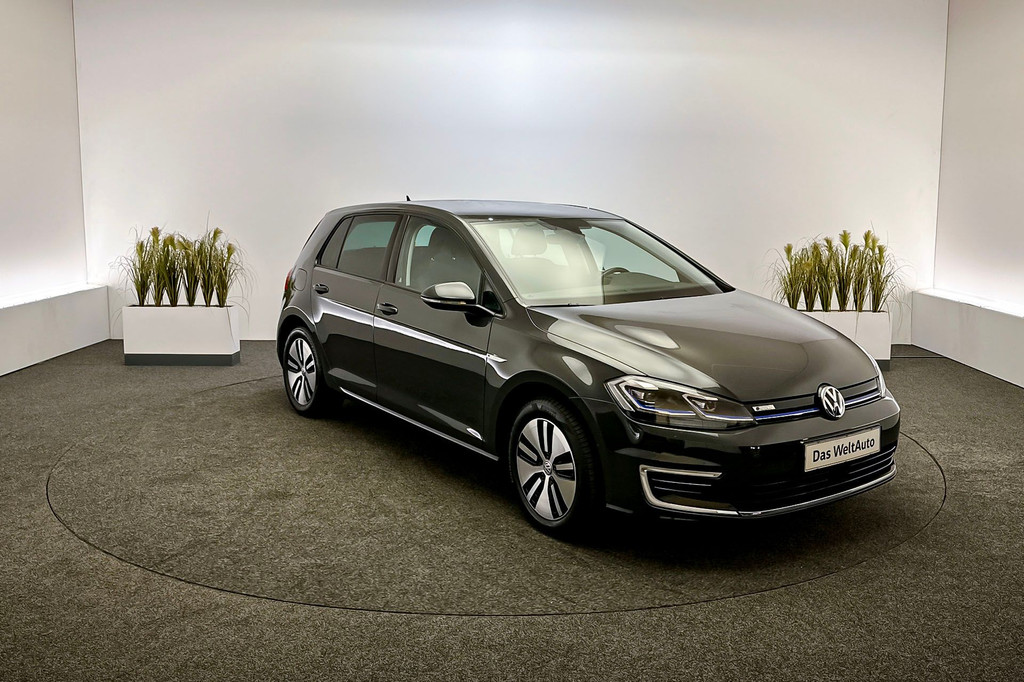 Volkswagen e-Golf (J843HV) met abonnement