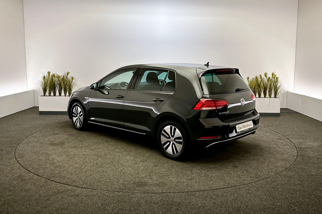 Volkswagen e-Golf (J843HV) met abonnement