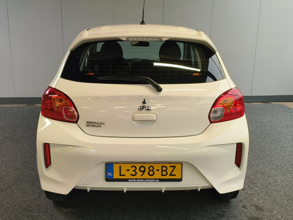 Mitsubishi Space Star (L398BZ) met abonnement