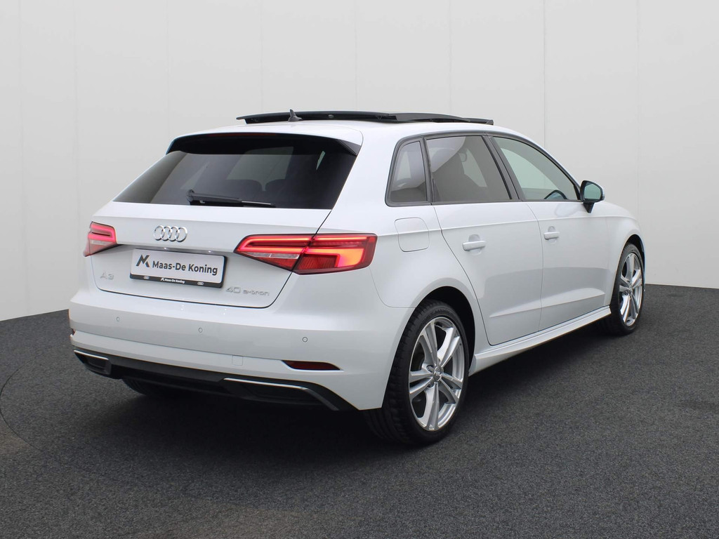 Audi A3 (GSN20H) met abonnement