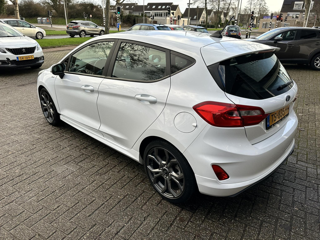 Ford Fiesta (TS835H) met abonnement