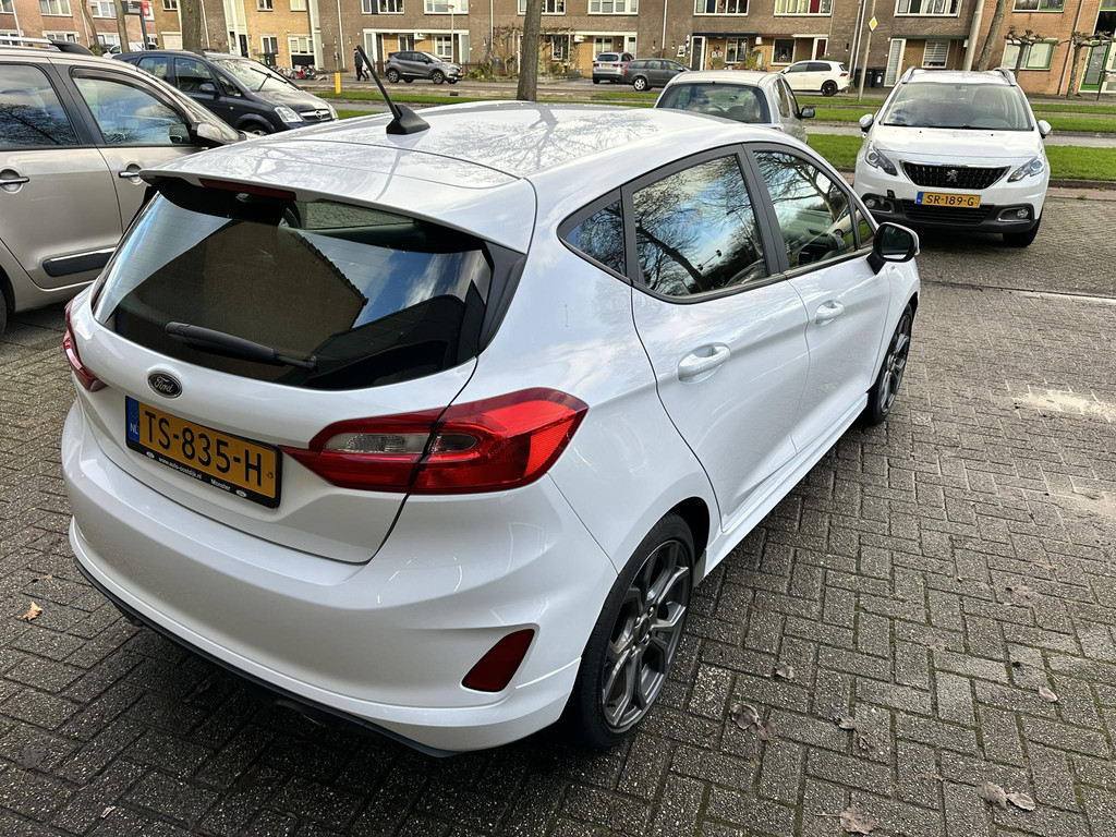 Ford Fiesta (TS835H) met abonnement