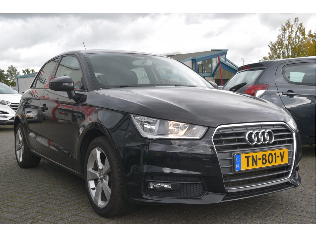 Audi A1 (TN801V) met abonnement