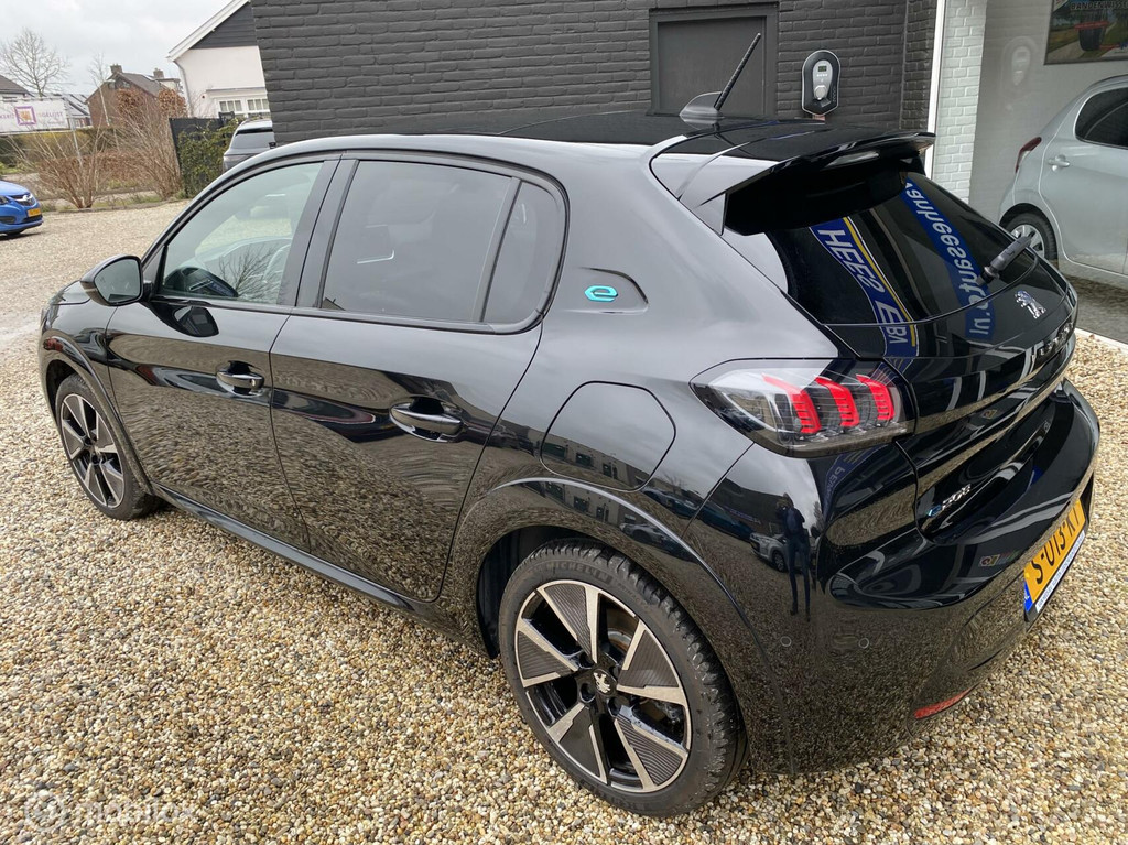 Peugeot e-208 (S013KT) met abonnement