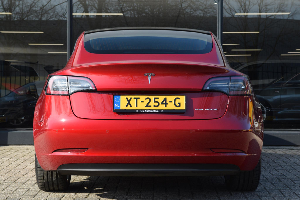 Tesla Model 3 AWD (XT254G) met abonnement