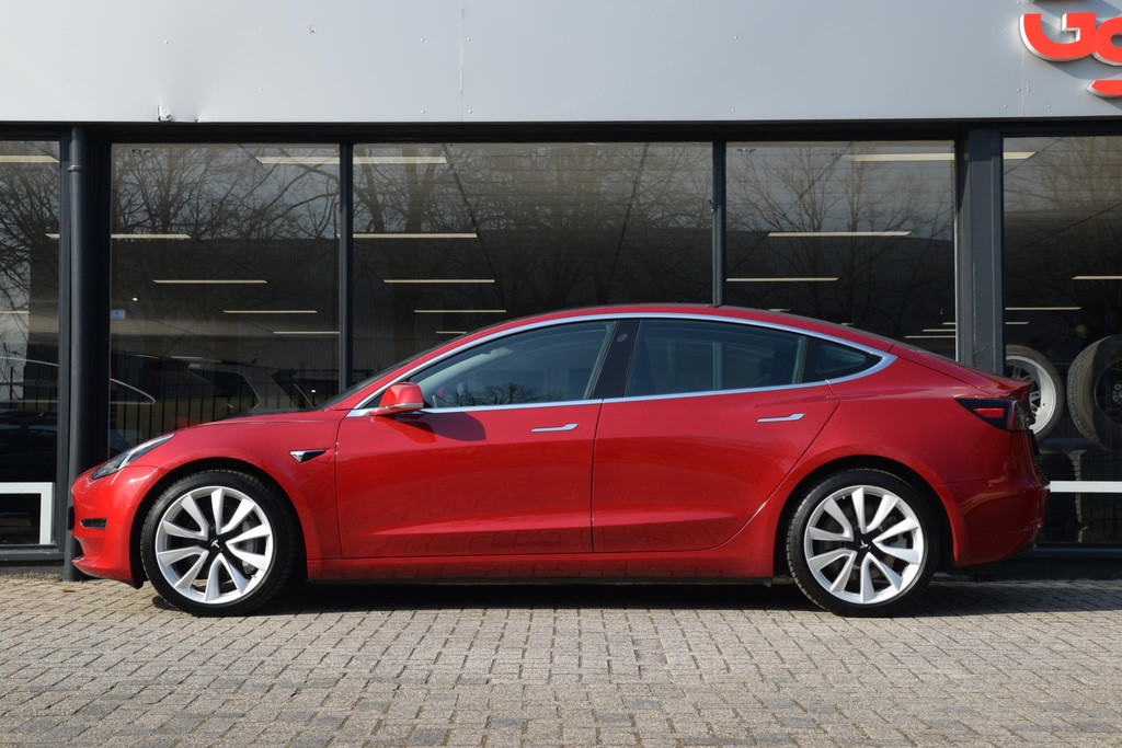 Tesla Model 3 AWD (XT254G) met abonnement