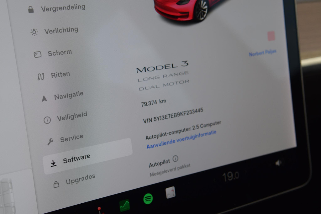 Tesla Model 3 AWD (XT254G) met abonnement