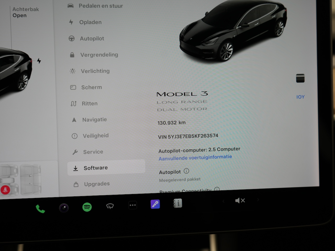 Tesla Model 3 (XV754D) met abonnement