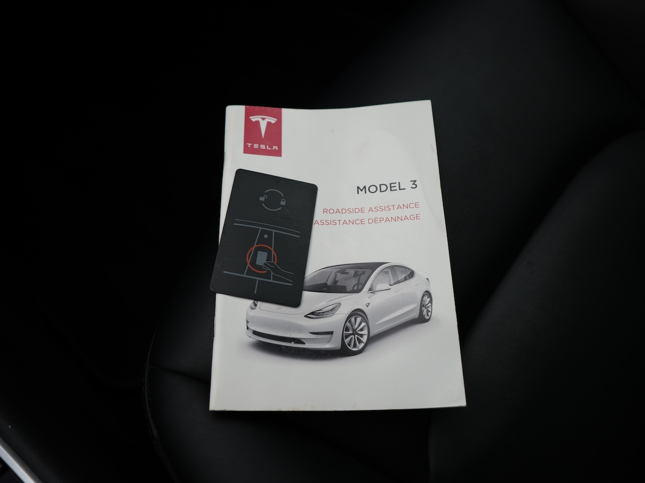 Tesla Model 3 (XV754D) met abonnement