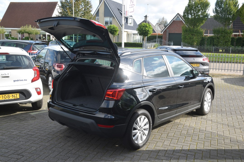 Seat Arona (L311JG) met abonnement