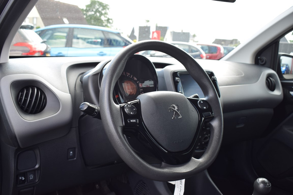 Peugeot 108 (K641PK) met abonnement