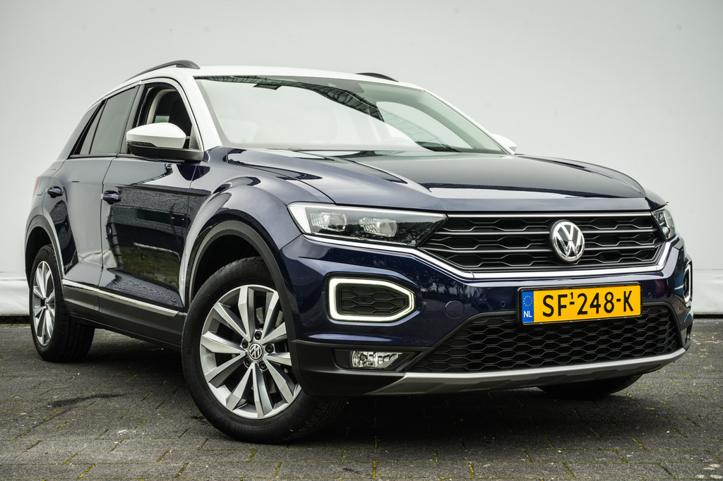 Volkswagen T-Roc (SF248K) met abonnement