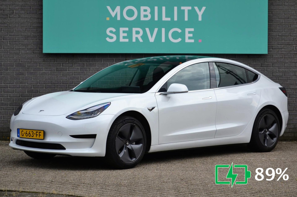 Tesla Model 3 (G663FF) met abonnement