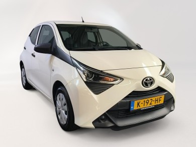 Toyota Aygo (K192HF) met auto abonnement