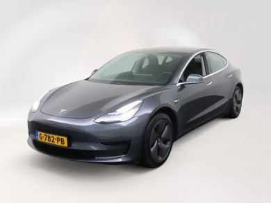 Tesla Model 3 (G782PB) met auto abonnement