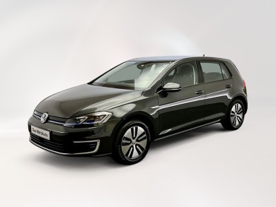 Volkswagen e-Golf (J702GB) met auto abonnement