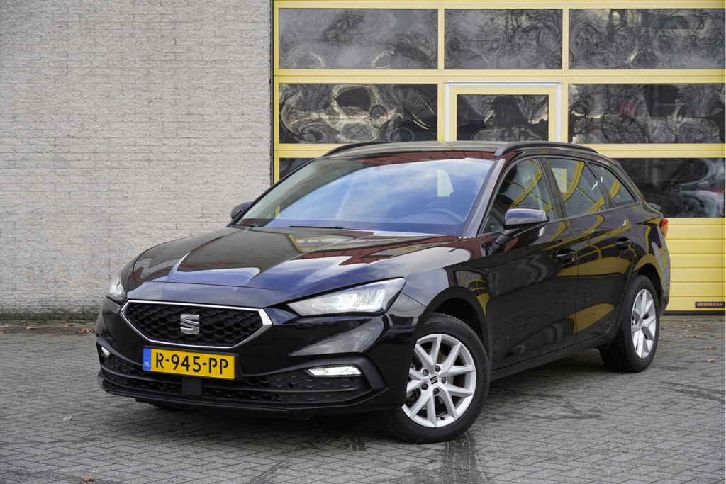 Seat Leon Sportstourer (R945PP) met abonnement