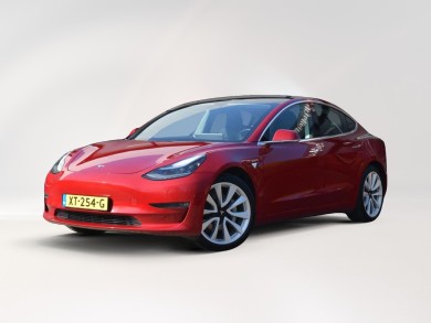 Tesla Model 3 AWD (XT254G) met auto abonnement